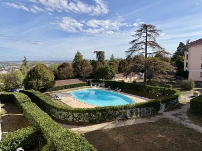 For sale Dijon 2 rooms 42 m2 Cote d'or (21000) photo 0