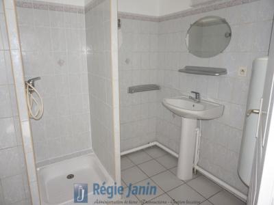 Louer Appartement Lyon-8eme-arrondissement 671 euros