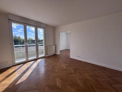 For sale Palaiseau 3 rooms 64 m2 Essonne (91120) photo 0
