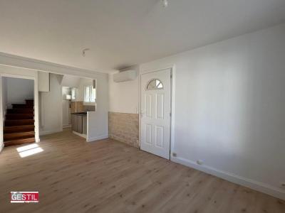 For rent Cergy 3 rooms 54 m2 Val d'Oise (95000) photo 0
