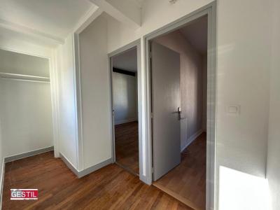 Louer Appartement Cergy 786 euros