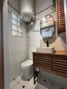 For rent Suresnes 2 rooms 47 m2 Hauts de Seine (92150) photo 2