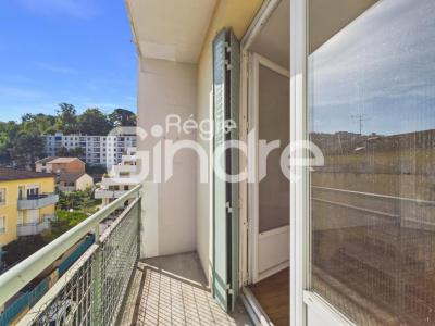 Louer Appartement 53 m2 Lyon-9eme-arrondissement