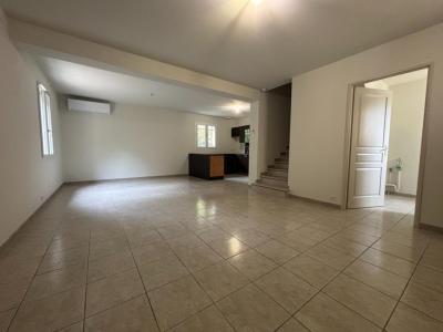For rent Avignon 4 rooms 83 m2 Vaucluse (84000) photo 0