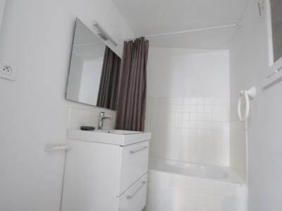 For rent Nantes 1 room 18 m2 Loire atlantique (44000) photo 3