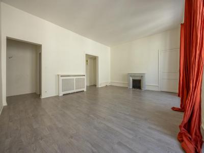 Louer Appartement 95 m2 Nantes