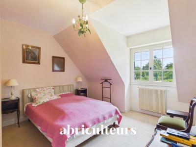 For sale Vannes 6 rooms 144 m2 Morbihan (56000) photo 4