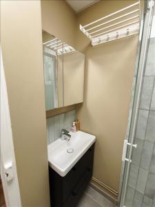 Louer Appartement Garenne-colombes 900 euros