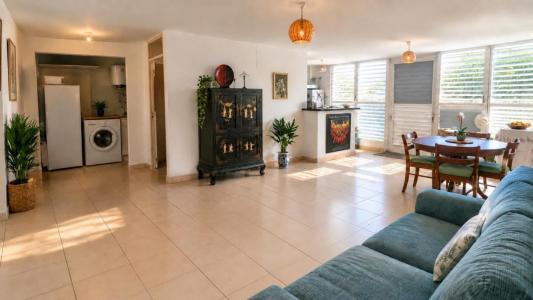 For sale Moule 3 rooms 67 m2 Guadeloupe (97160) photo 2