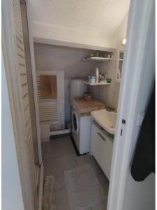 For rent Montlhery 1 room 30 m2 Essonne (91310) photo 2