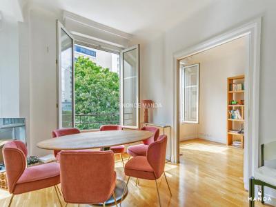 Louer Appartement Paris-15eme-arrondissement 2643 euros