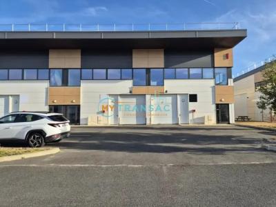 Louer Commerce Bussy-saint-georges 47840 euros