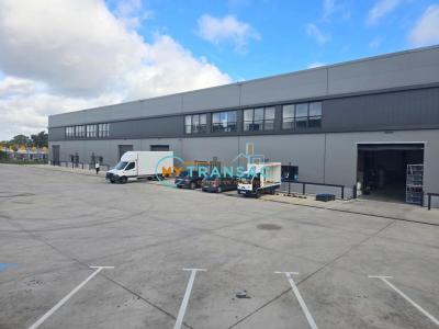 For rent Pavillons-sous-bois 620 m2 Seine saint denis (93320) photo 0