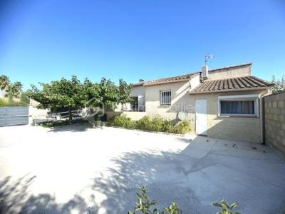 For sale Aimargues 6 rooms 120 m2 Gard (30470) photo 2