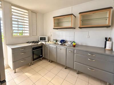 Louer Appartement 76 m2 Baie-mahault
