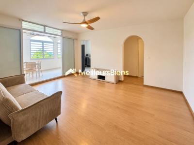 Louer Appartement Baie-mahault 1200 euros