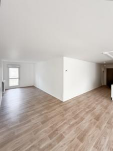 For sale Valentigney 5 rooms 99 m2 Doubs (25700) photo 2