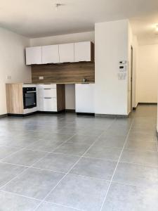 For rent Chambery 3 rooms 57 m2 Savoie (73000) photo 0