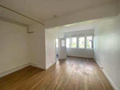 Annonce Location Appartement Courbevoie 92