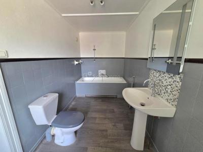 For sale Maiche 4 rooms 84 m2 Doubs (25120) photo 2