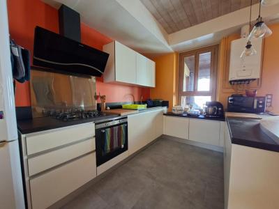 For sale Saint-estephe 4 rooms 100 m2 Gironde (33180) photo 0