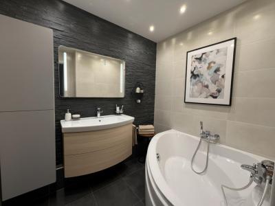 For sale Ris-orangis 4 rooms 96 m2 Essonne (91130) photo 4