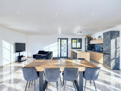 Acheter Maison Saint-victor-de-morestel 325000 euros