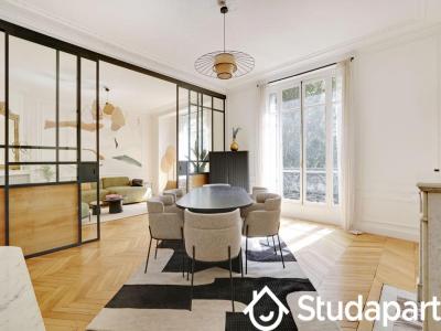 Louer Appartement Paris-7eme-arrondissement 6820 euros