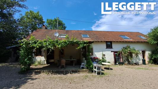 For sale Issy-l'eveque 7 rooms 146 m2 Saone et loire (71760) photo 0