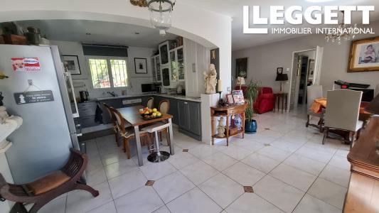 For sale Cotignac 5 rooms 135 m2 Var (83570) photo 3