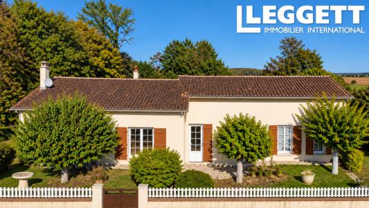 For sale Faye 7 rooms 156 m2 Charente (16700) photo 0