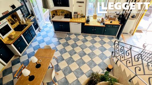 For sale Saint-sauveur-d'aunis 6 rooms 257 m2 Charente maritime (17540) photo 3
