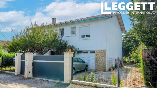 For sale Bergerac 6 rooms 150 m2 Dordogne (24100) photo 0