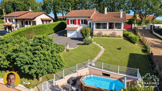 For sale Brignais 5 rooms 171 m2 Rhone (69530) photo 2