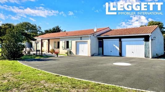 For sale Saujon 6 rooms 117 m2 Charente maritime (17600) photo 0