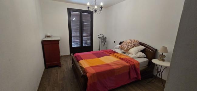 Louer Appartement  890 euros