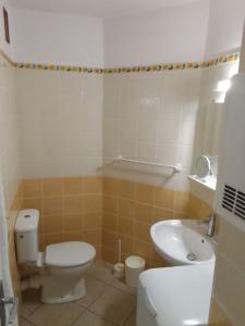 For rent PORT ROYAL RG 1 room 20 m2 Gard (30240) photo 4