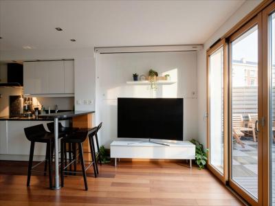 For sale Paris-15eme-arrondissement 2 rooms 49 m2 Paris (75015) photo 1