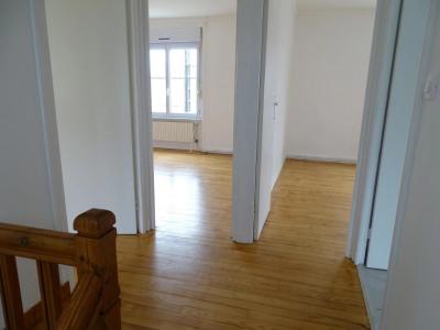 For rent Guipavas 5 rooms 106 m2 Finistere (29490) photo 3