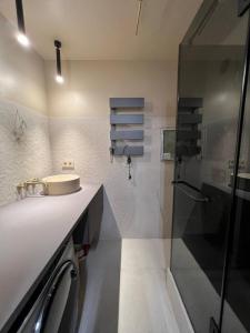 Louer Appartement 33 m2 Paris-16eme-arrondissement