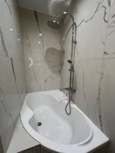 Louer Appartement Paris-16eme-arrondissement 1350 euros