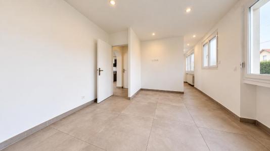 For rent Saint-just-saint-rambert 4 rooms 141 m2 Loire (42170) photo 2