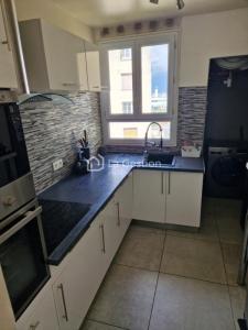 For rent Bry-sur-marne 3 rooms 69 m2 Val de Marne (94360) photo 2
