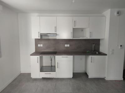 For rent Cenon 3 rooms 62 m2 Gironde (33150) photo 0