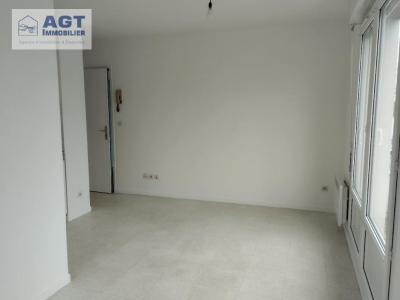 For rent Beauvais 1 room 18 m2 Oise (60000) photo 1