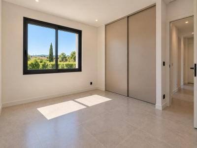 Annonce Location Maison Riez 04