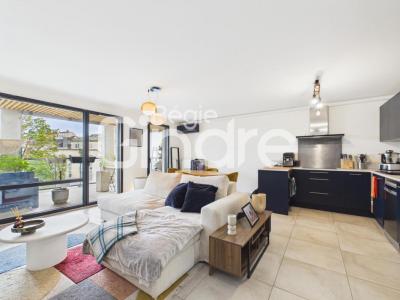 For rent Lyon-4eme-arrondissement 3 rooms 70 m2 Rhone (69004) photo 0