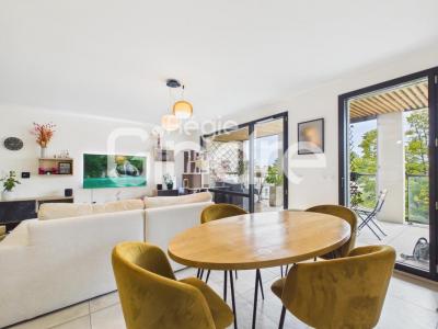 Louer Appartement Lyon-4eme-arrondissement 1500 euros