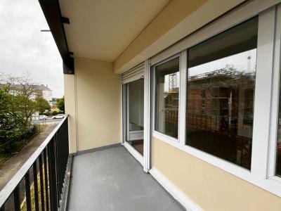 For sale Ponts-de-ce 5 rooms 90 m2 Maine et loire (49130) photo 3