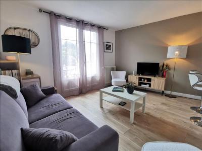 For rent Chaville 2 rooms 41 m2 Hauts de Seine (92370) photo 2
